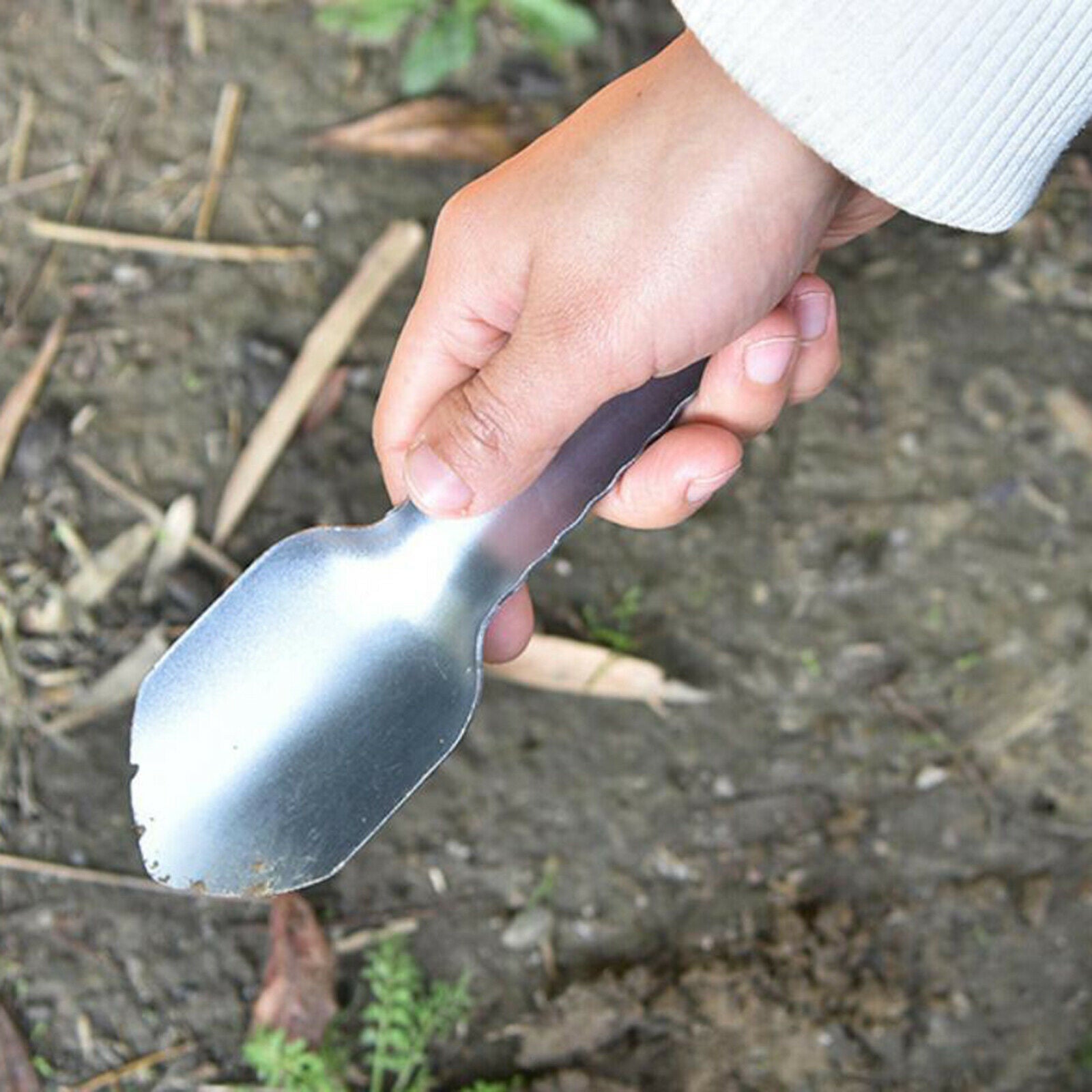 Small Garden Shovel Teethed Handle for Transplanting Weeding Digging Tool