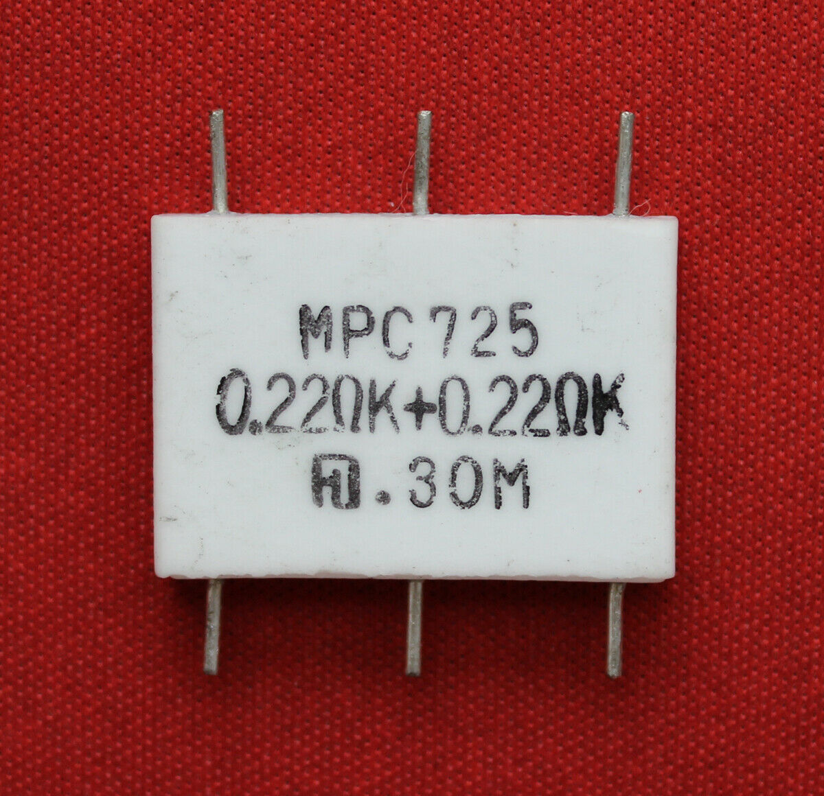 1pcs FUTABA Non-inductive cement resistor MPC725 5W 0.22R 0.22ΩK 10%
