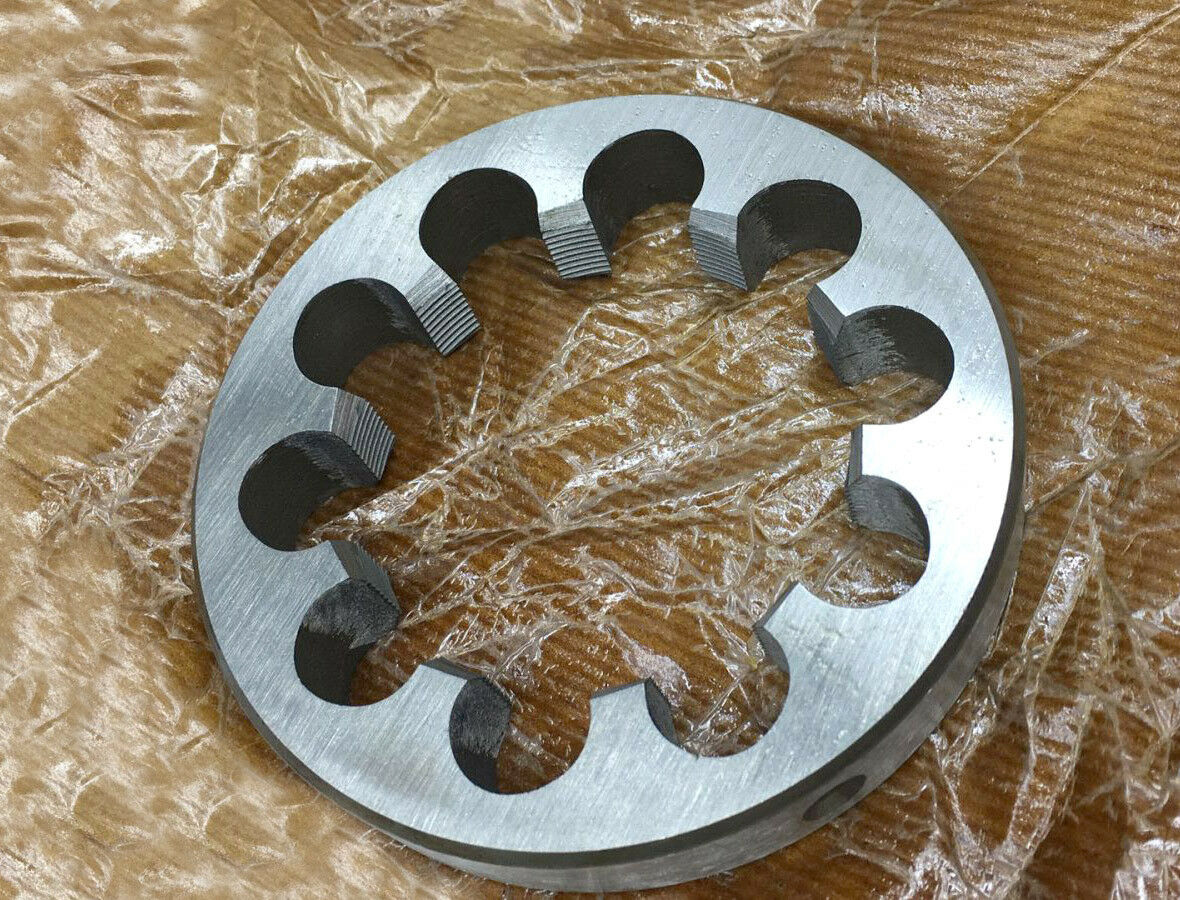 85mm x 4 Metric Right hand Die M85 x 4.0mm Pitch [Die/1]