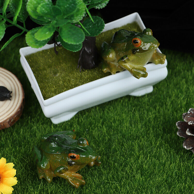 Cute Frog Mini Resins Crafts Fairy Garden Miniatures DIY Micro Landscape .l8