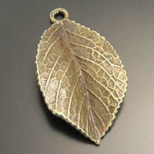 16PCS  Antiqued Style Bronze Tone Big Leaf  Charming Pendant Finding 02497