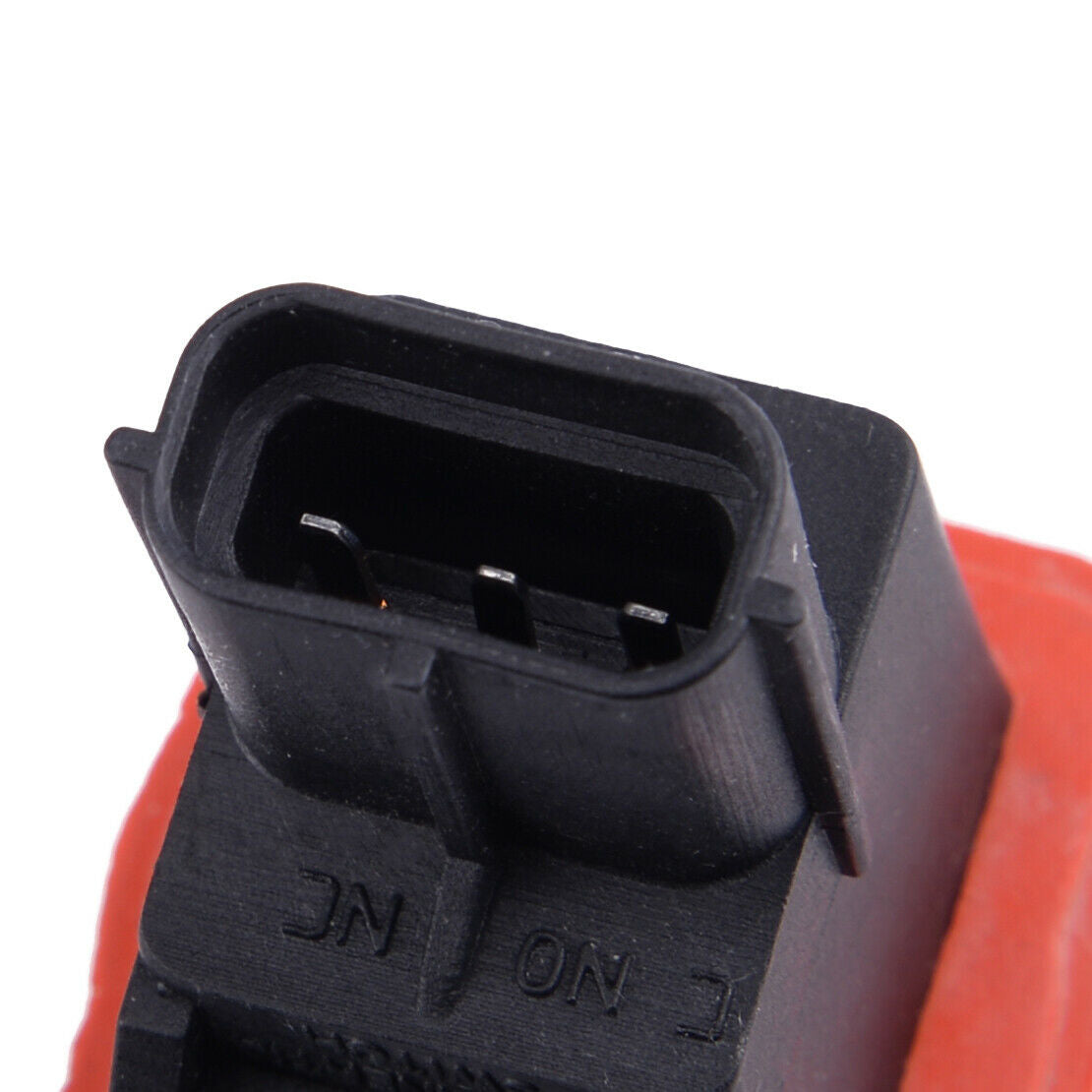 Fuel Cut Off Switch Pump Fit for Peugeot Citroen Fiat Ford 1477226080~