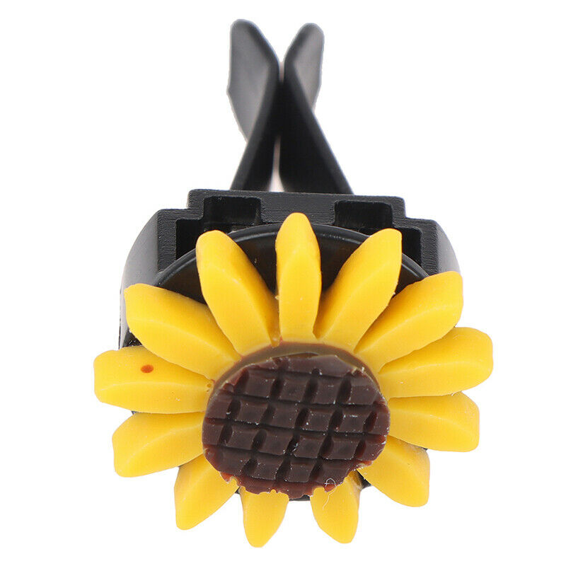 Car Air Outlet Perfume Clip Sunflower Air Conditioner Air Outlet AromatherapFCA