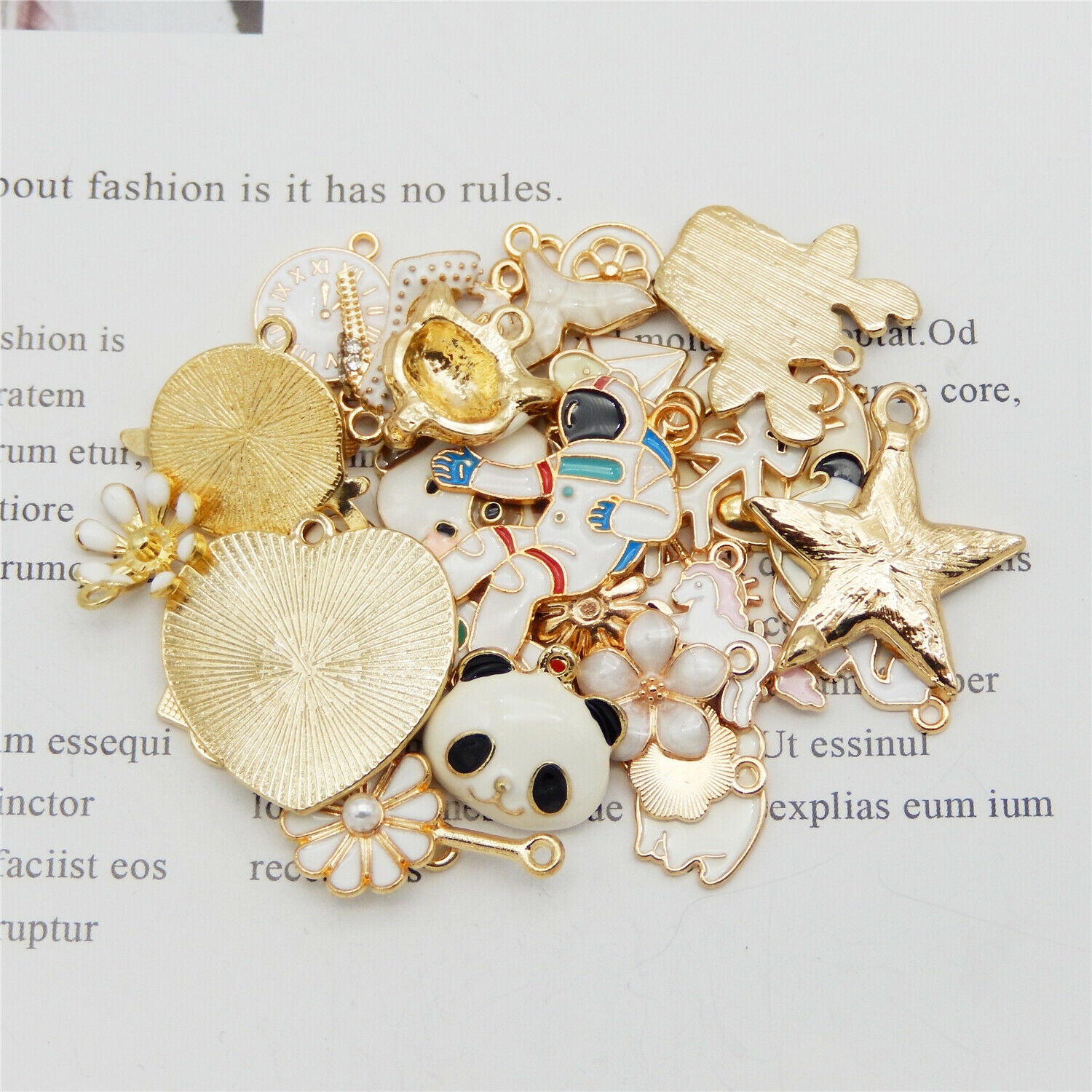 10 Mix White Enamel Charm Alloy For Craft Jewelry Making Pendant Findings 1-3cm
