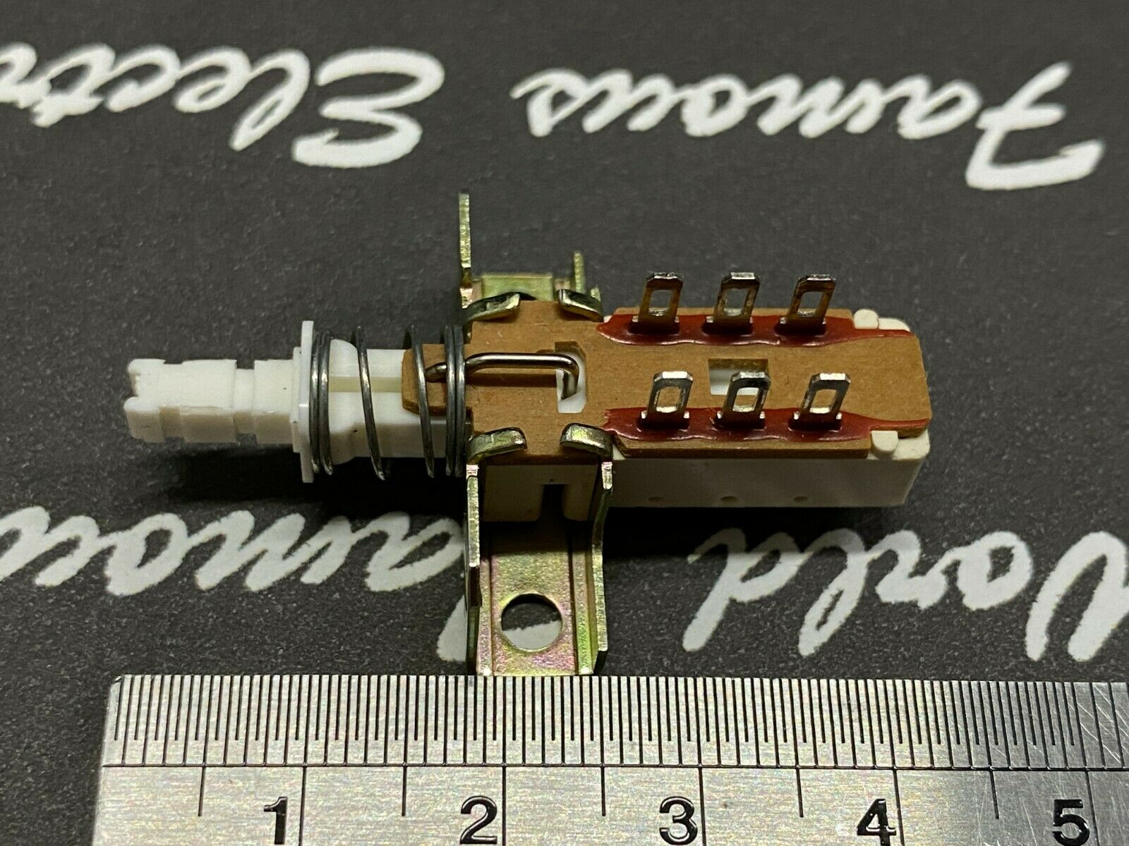1pcs - TOKO-S 125Vac Push Button Switch - NOS MADE IN JAPAN