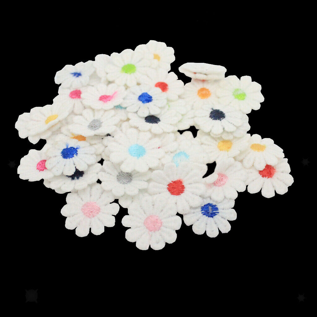 50Pcs SMALL DAISY FLOWER Embroidered Sew On Patches for Bags Clothes Decor