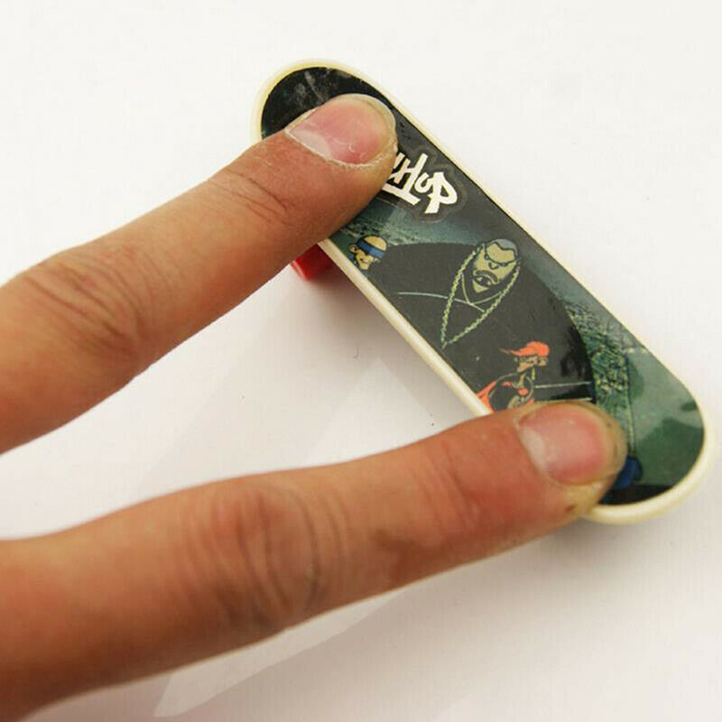 5PC Kids Children Mini Finger Board Fingerboard Skate Children Gifts T.l8