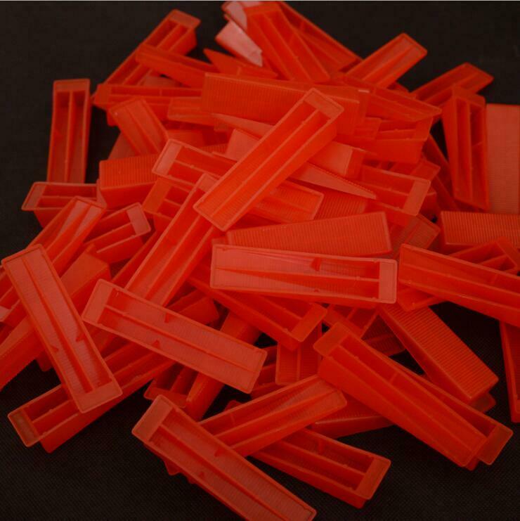100PCS Plastic Wedges Wall Flooring Spacers Tile Tiling Flat Leveling System