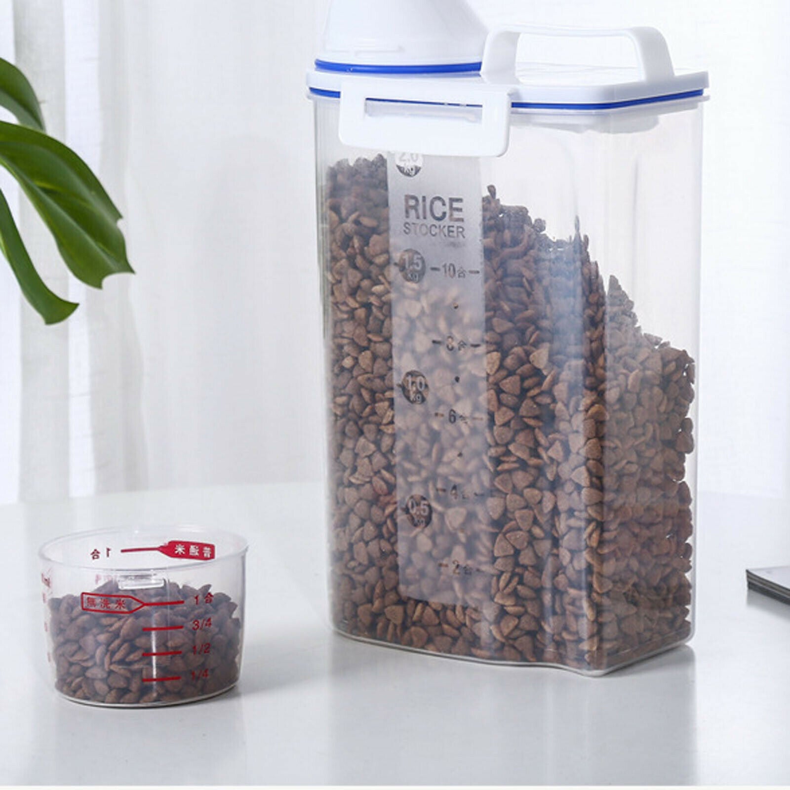 Pet Food Storage Container Airtight Dog Cat Foods Measuring Cup Clear Large 2.5L
