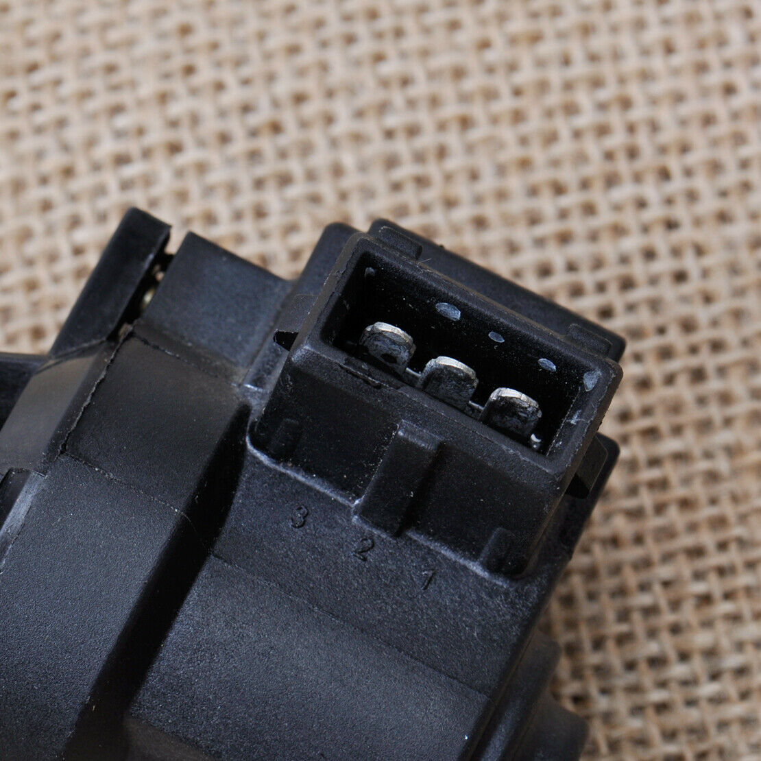 Air Control Value Fit for Hyundai Santa Fe KIA Sportage Optima Magentis An