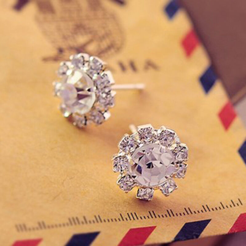 Women Stud Earrings Spherical Stud Earrings Vogue Crystal Flower Stud WG.l8