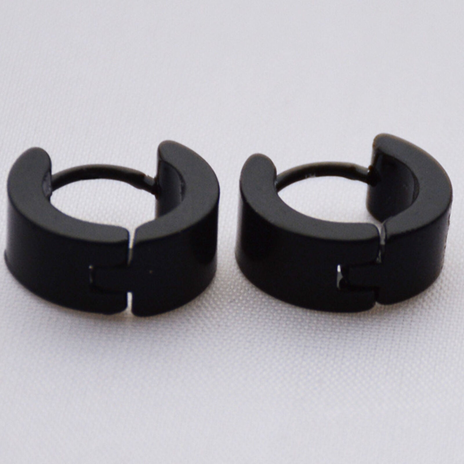 Men's Stainless Steel Black Hoop Hinged Huggie Earrings Stud Plug Ear 1 Pair New