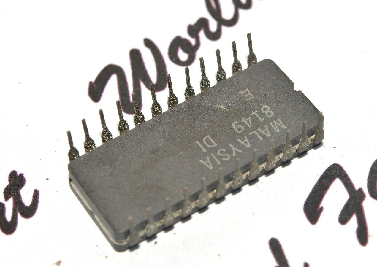 1pcs - INTEL D2732A-4 L1513050S PRGM 21V DIP-24 Integrated Circuit (IC) - NOS