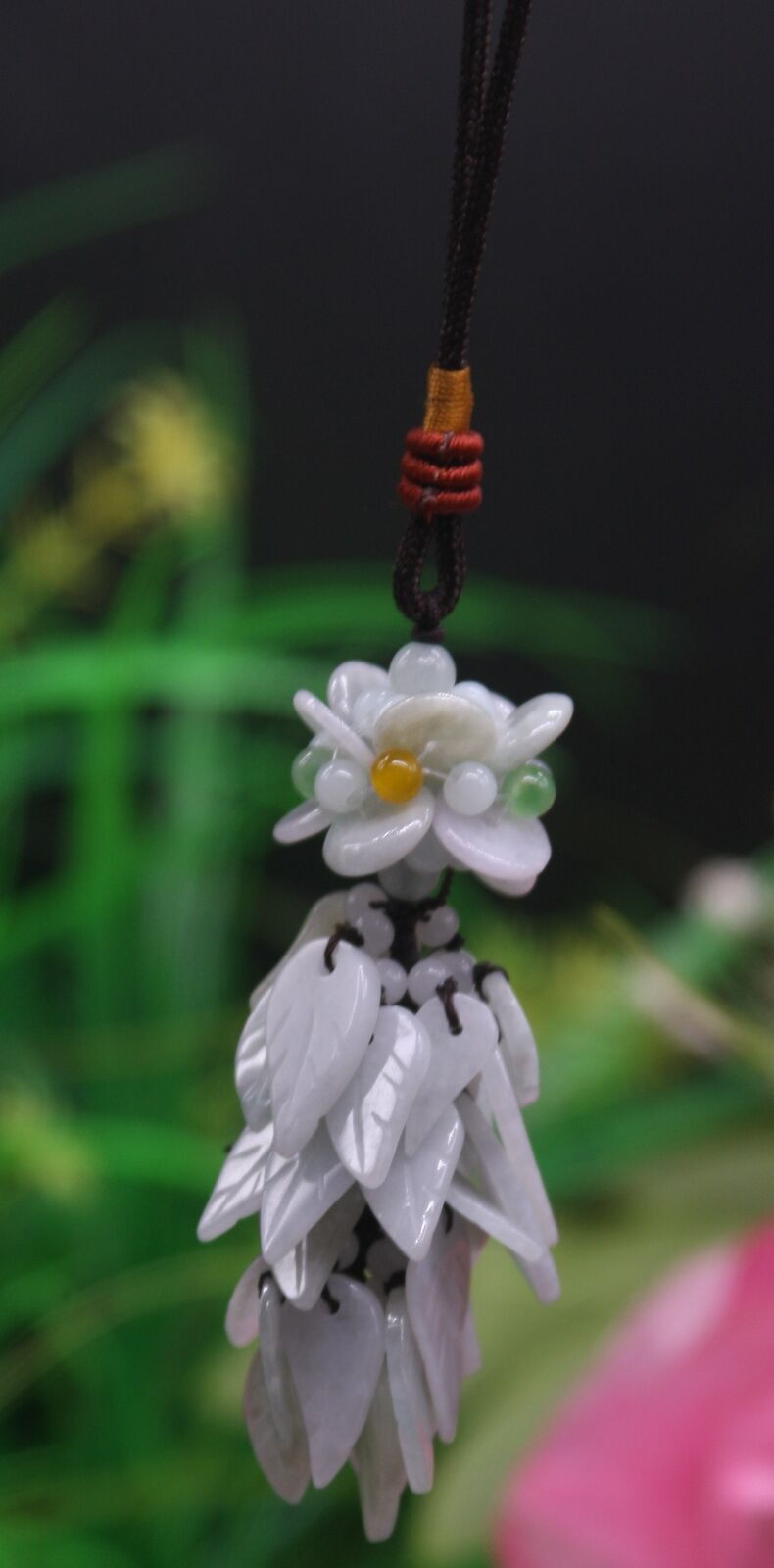 certified 100% natural green jadeite jade Car pendant Leaf petals æ ‘å¶è½¦æŒ‚ AA++