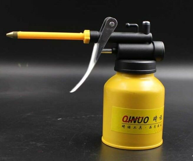 250g High Pressure Hand Pump Oiler Oil Pot Can Spray Gun Hose For Lubricants