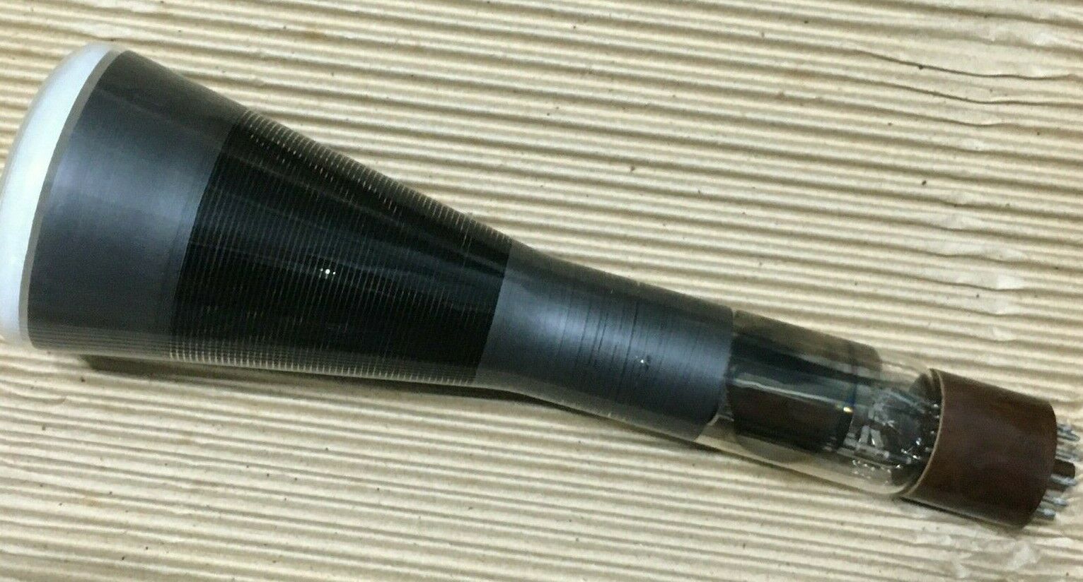 1pcs - DG10-6 / DG 10-6 SINGAPORE 18917 Oscilloscope CRT Vacuum Tube NOS
