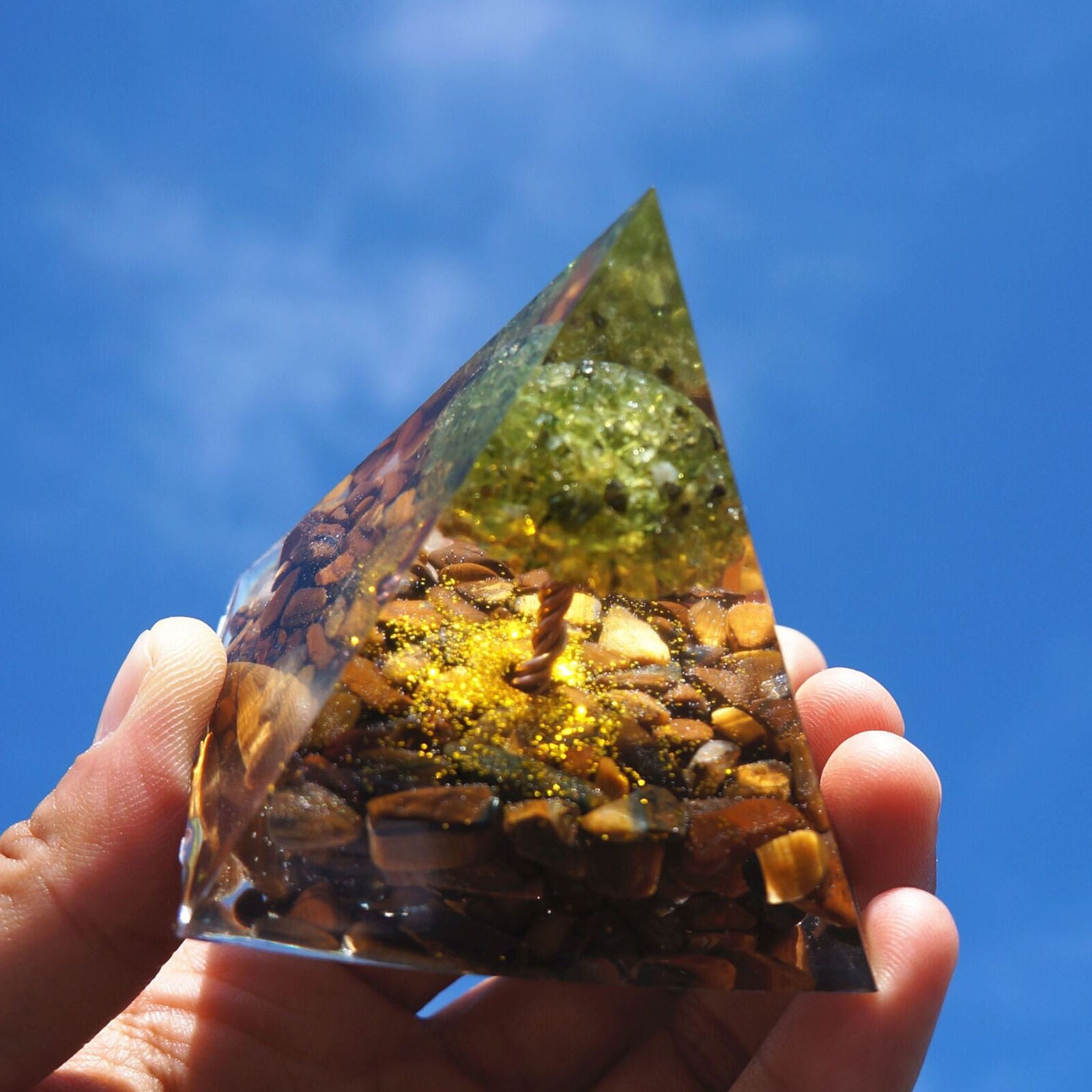 Crystal Orgone Pyramid, Reiki Healing Chakra Meditation Large Orgonite Pyramids