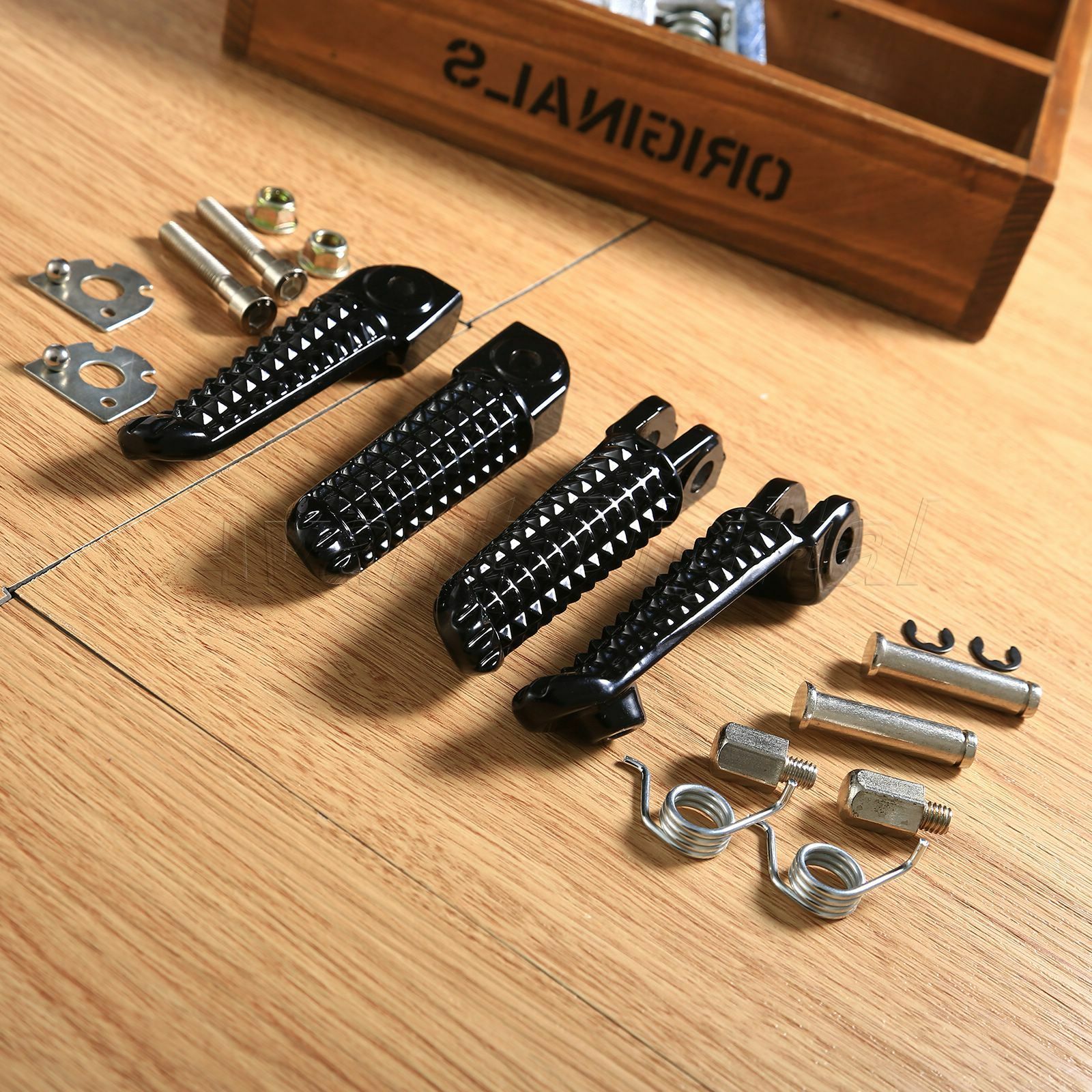 Front Rear Footrests Foot Pegs For Yamaha YZF R1 2002-2012 YZF R6 2003-2011
