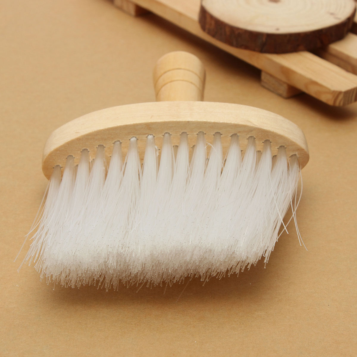 Pro Wood Neck Duster Clean Brush Barbers Hair Cutting Hairdressing Tool