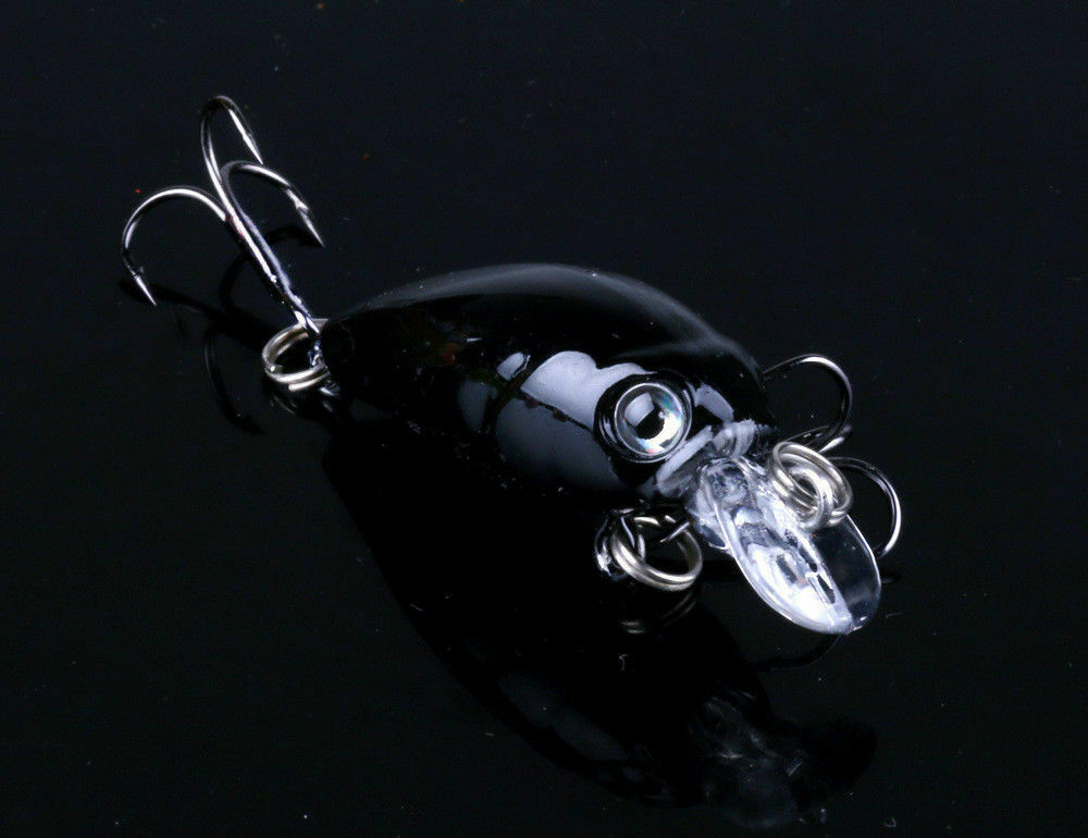 5pcs Fishing Lures Crankbaits Treble Hooks Randomly Baits Tackle Bass Minnow US.