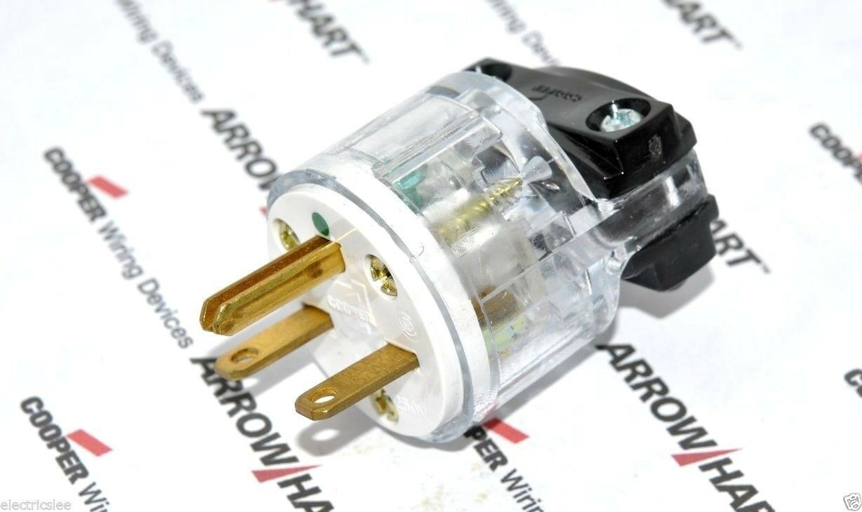 1pcs-COOPER 8666 15A 250V Thermoplastic Hospital Grade Plug  NEMA 6-15