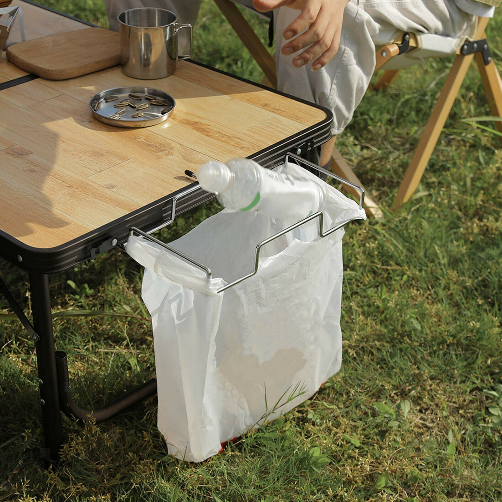 Non-slip Trash Bag Holder Hanging Rack Camping Picnic Bags Table Frame