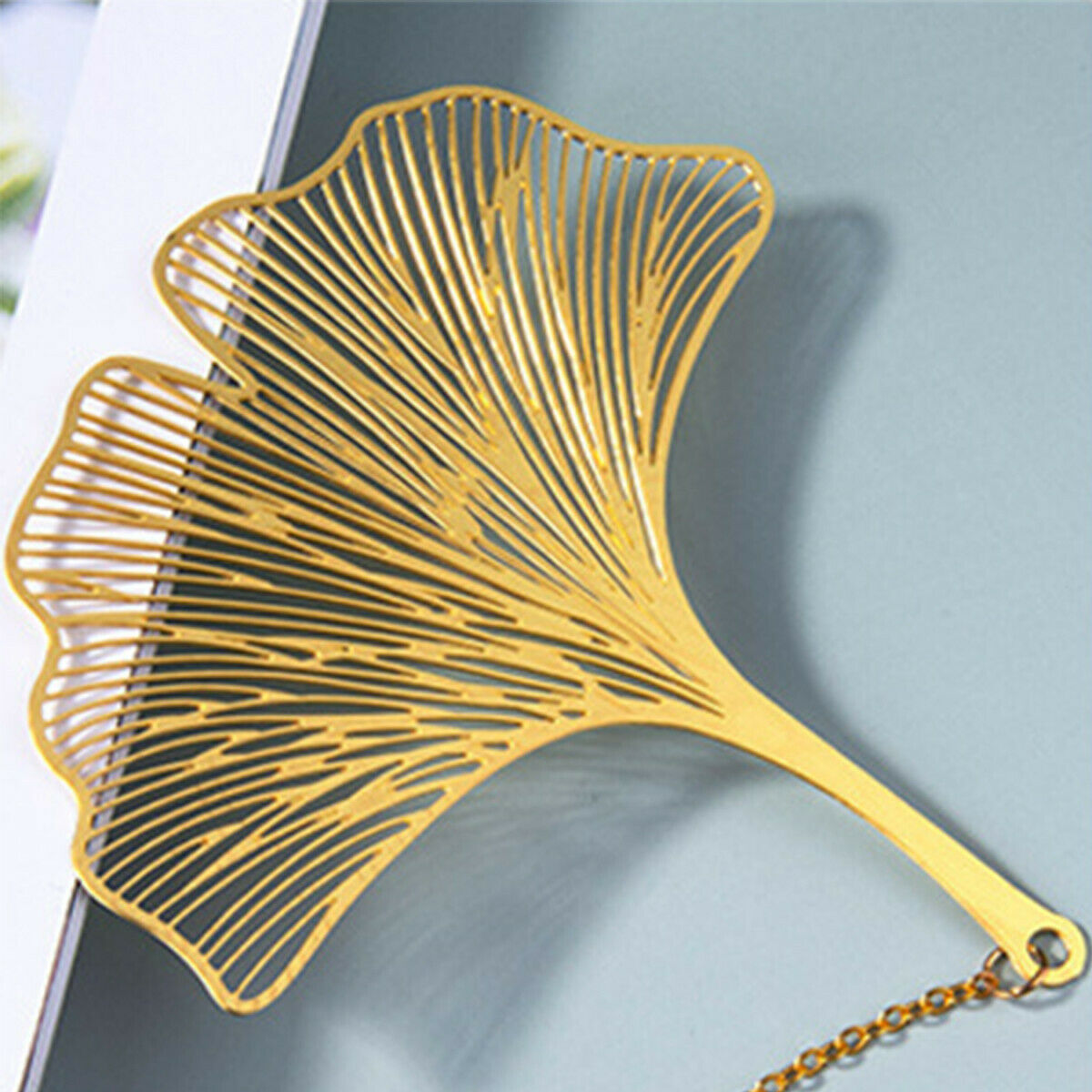 4pcs/set Apricot Book Holder Stationery Leaf Metal Bookmark Chinese Style Tassel