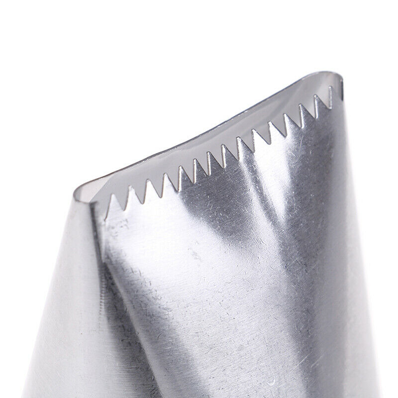 Large Icing Piping Nozzle Cake Decorating Tip Fondant Cake Tools Steel No.l8