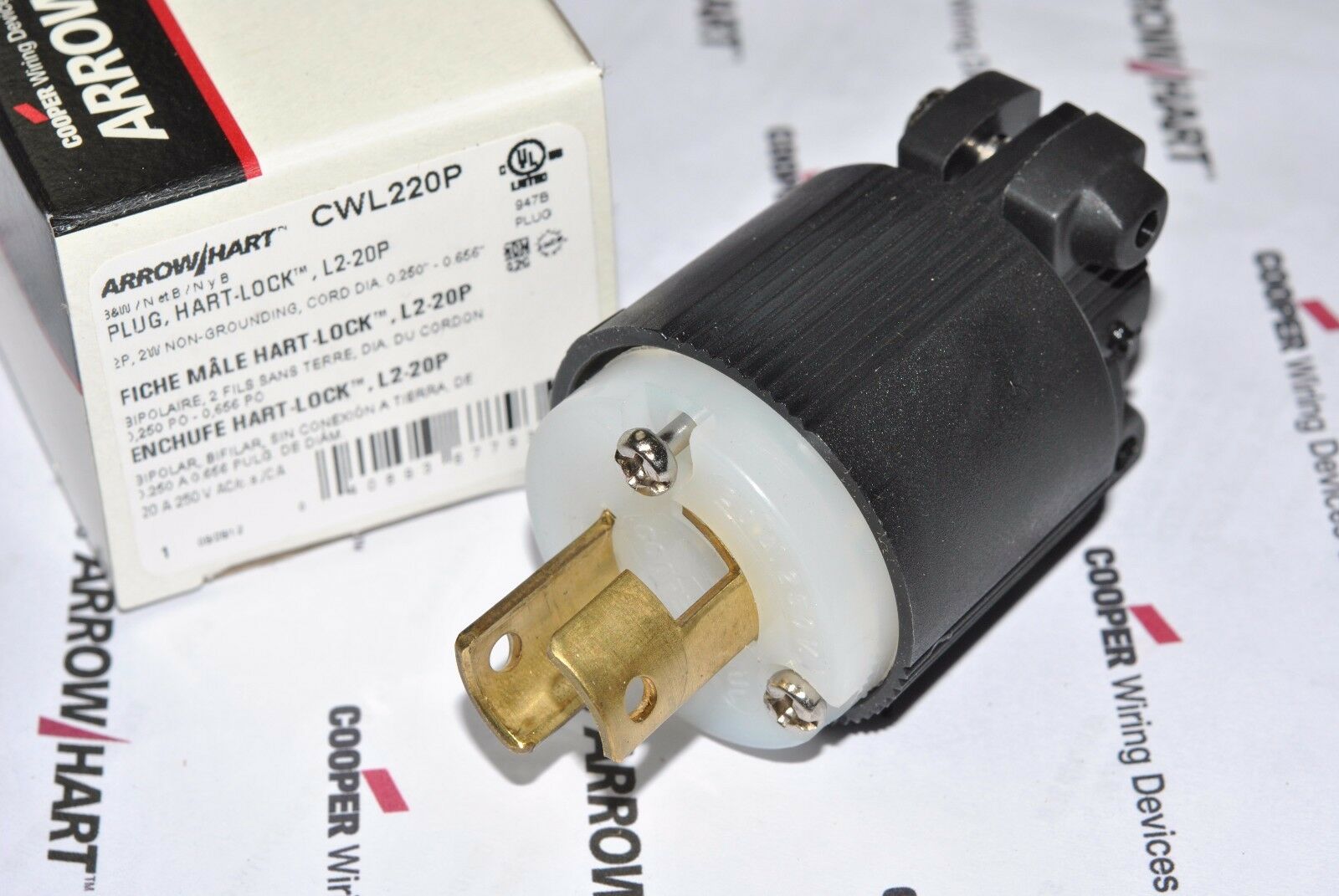 1pcs - COOPER CWL220P 20A 250V L2-20 Twist Hart-Lock Locking Male Plug