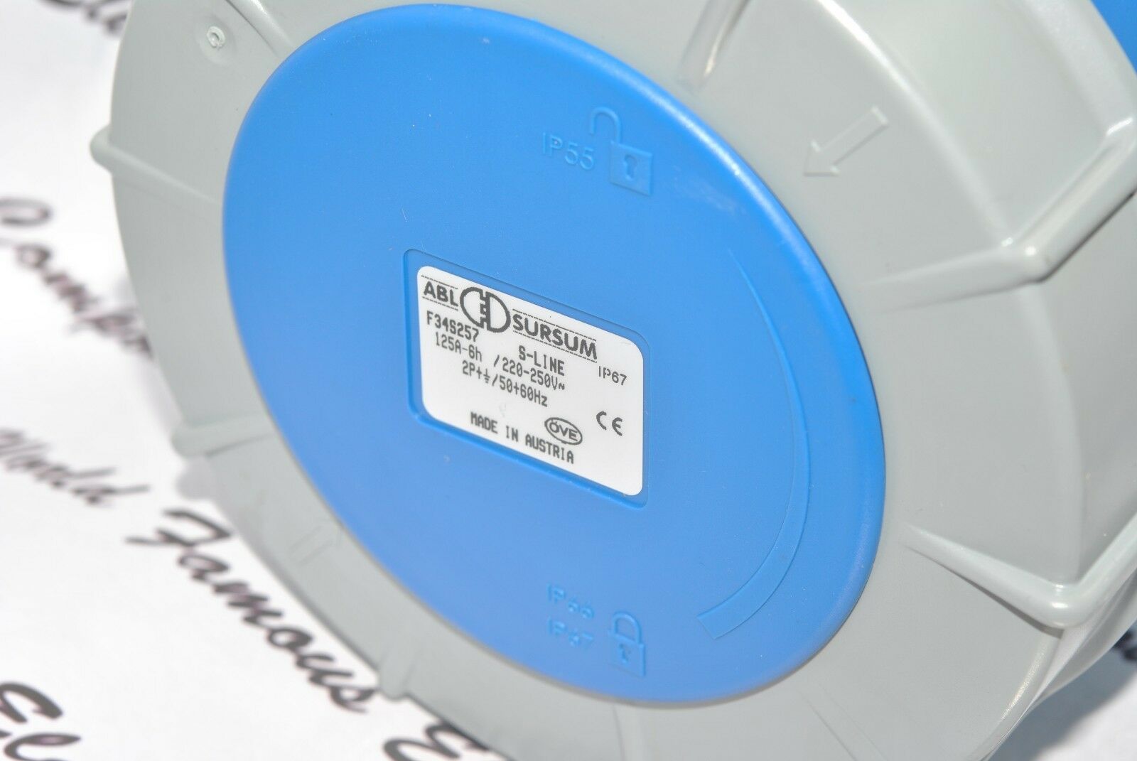 1pcs -ABL SURSUM F34S257 IP67 125A-6h 220-250V~ 2P+G / 50+60Hz  Socket