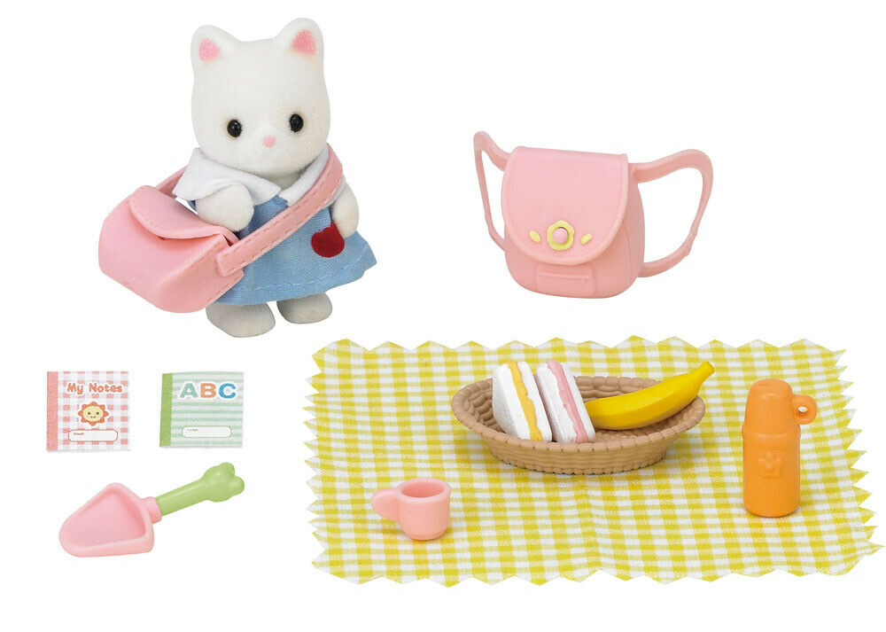 5103 Sylvanian Families Baby & Child Theme Nursery Picnic Set Age 3+