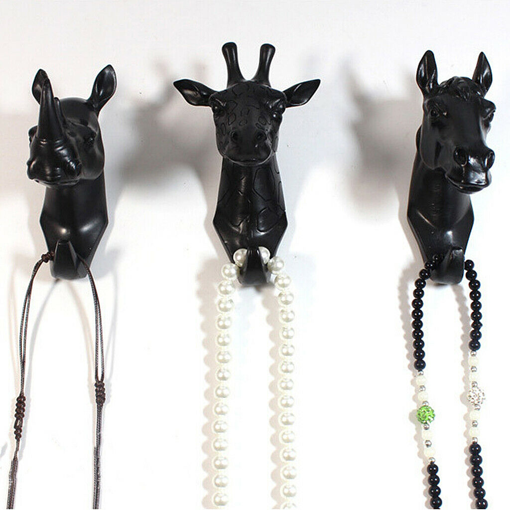 2 Pcs Decorative Hooks Wall/Door/Wardrobe Mounted Rack Elephant + Horse Pattern