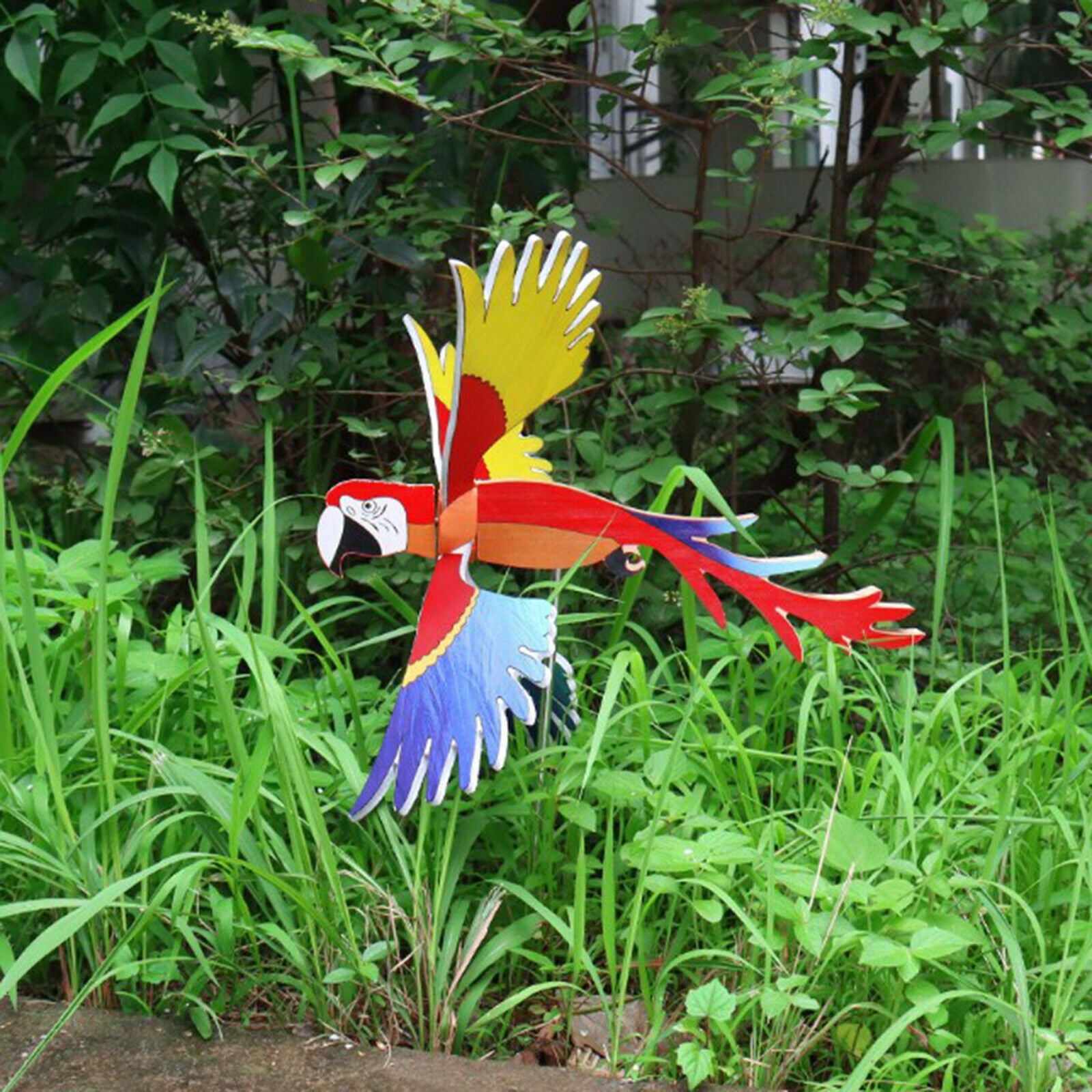 Cute Red Parrot Garden Wind Spinner Garden Bird Ornament Windmill Decoration