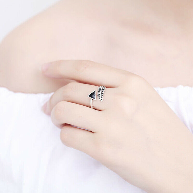 retro crystal triangle feather opening ring female jewel.l8