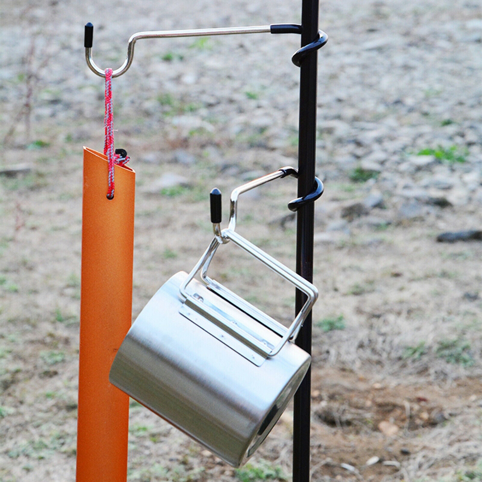 Portable Camping Lantern Hanger Light Outdoor Picnic Tree Holder Tools