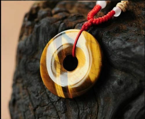 Beautiful China Natural Tiger's Eye Hand-carved Lucky Buckle Round Pendant