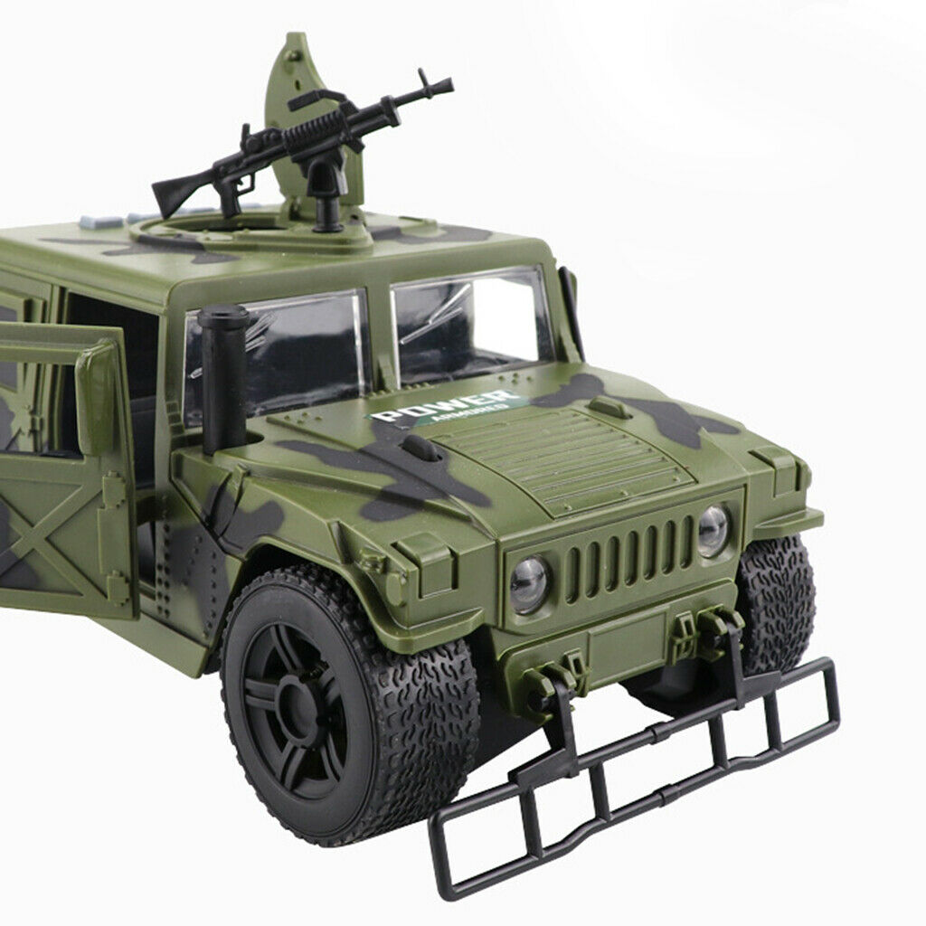 1/16 Simulated  Armored Carrier Mini Die-cast Carrier