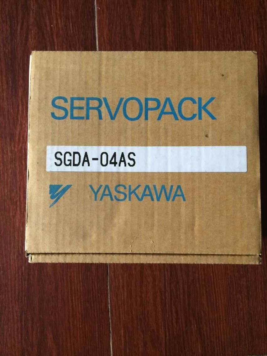 1 PC New Yaskawa SGDA-04AS Servo Drive In Box