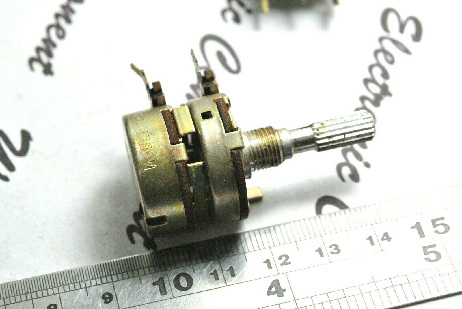 1pcs - NOBLE 100K-B Balance Dual Potentiometer Knurled - JAPAN