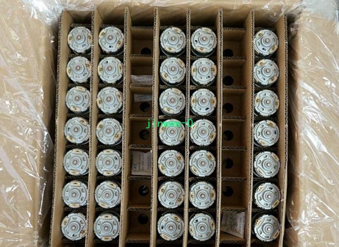 1pcs DC24V-120V 12000rpm Compensation carbon brush Motor Spindle motor