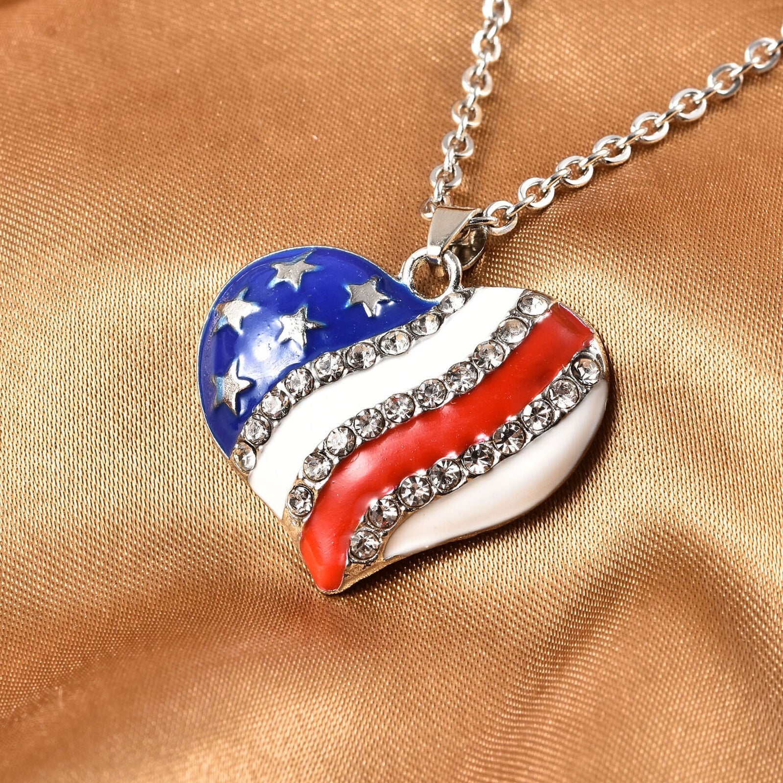 Crystal National Flag of America Theme Heart Pendant Necklace Gift Size 20"