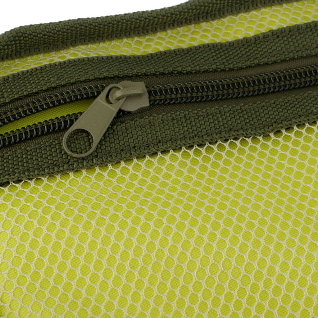 Fishing Tackle Bag Multifunctional Reel Lure Storage Bag with 4 Divided