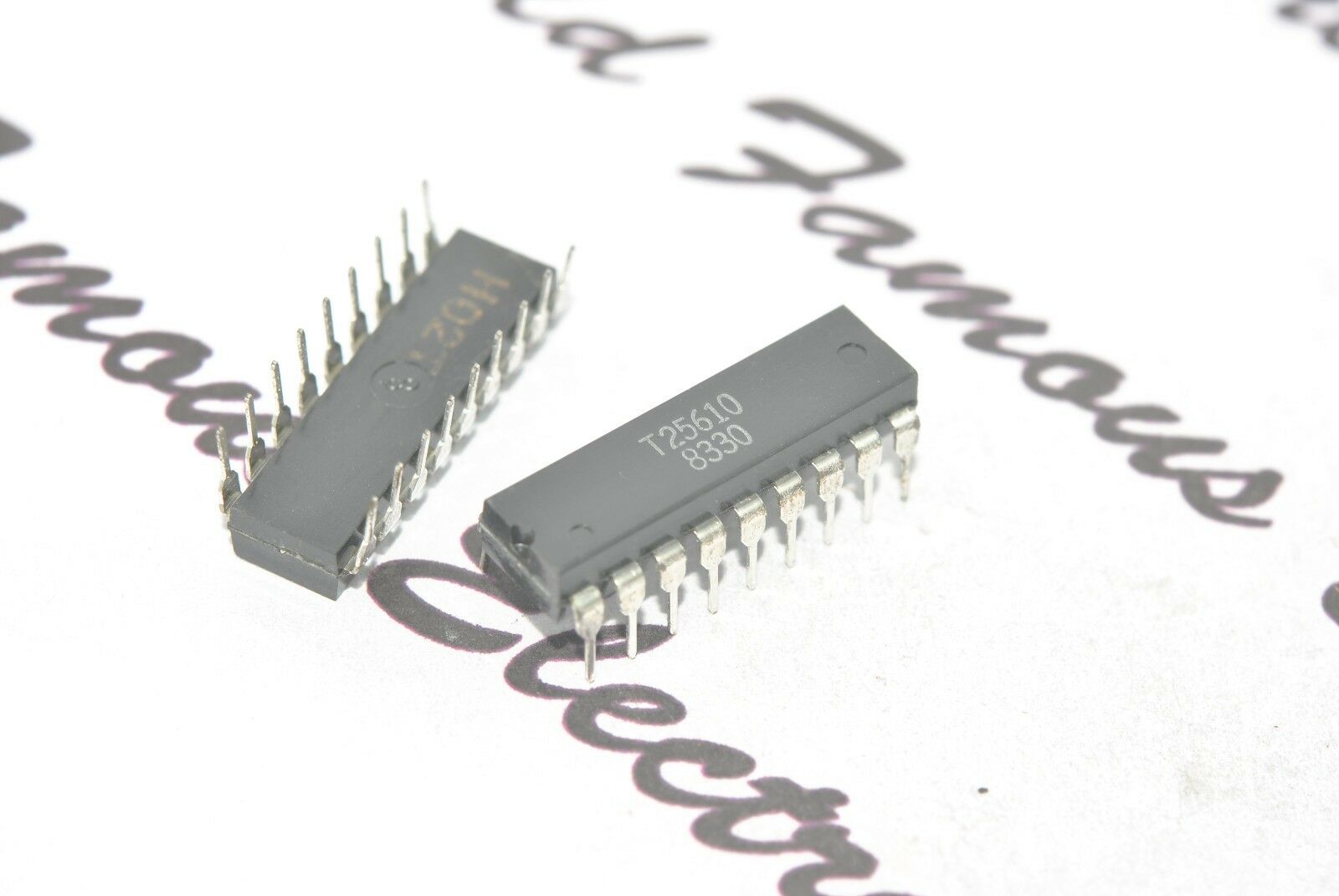 1pcs - T25610 Integrated Circuit / IC - NOS