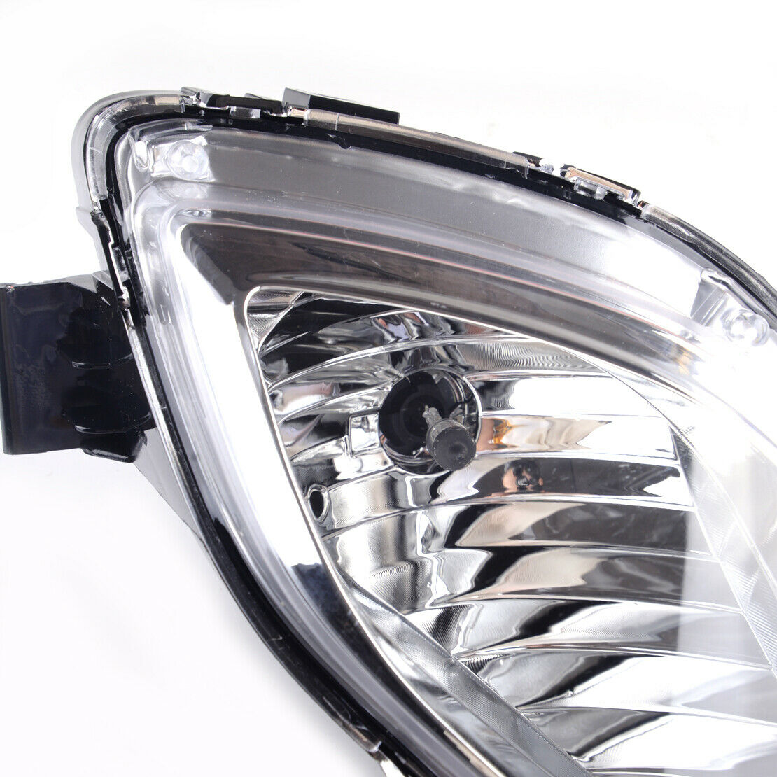Car Left Front Bumper Fog Light Daytime Running Light Fit For Hyundai Elantra