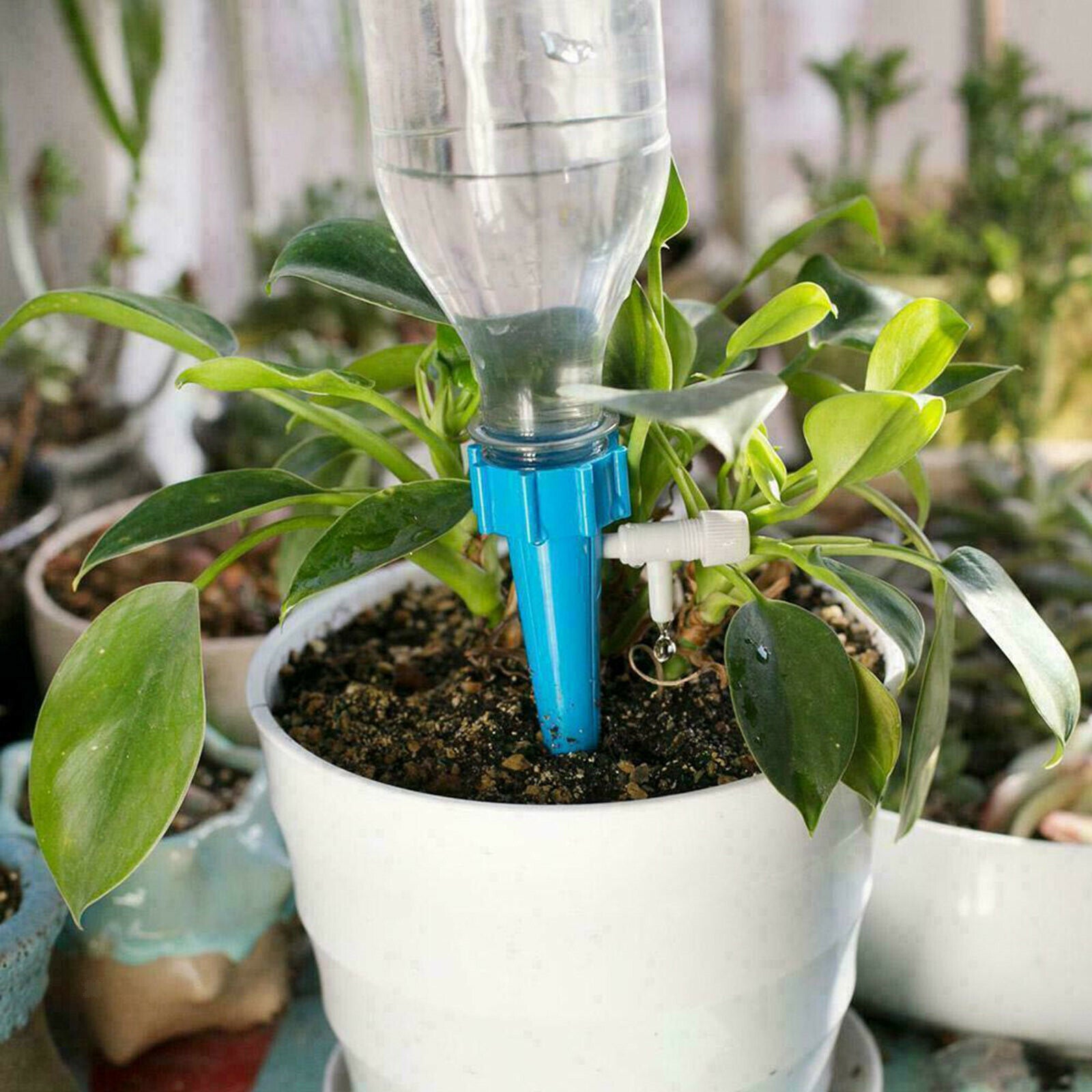 12x Self Watering Spikes Adjustable Vehicle System Stakes Waterer Device