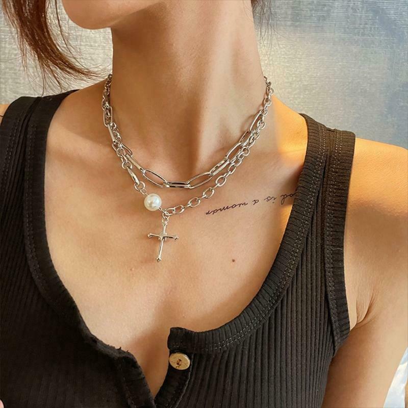 Exquisite Girls Cross Pendant Employees Benefits Necessary for Shopping Party