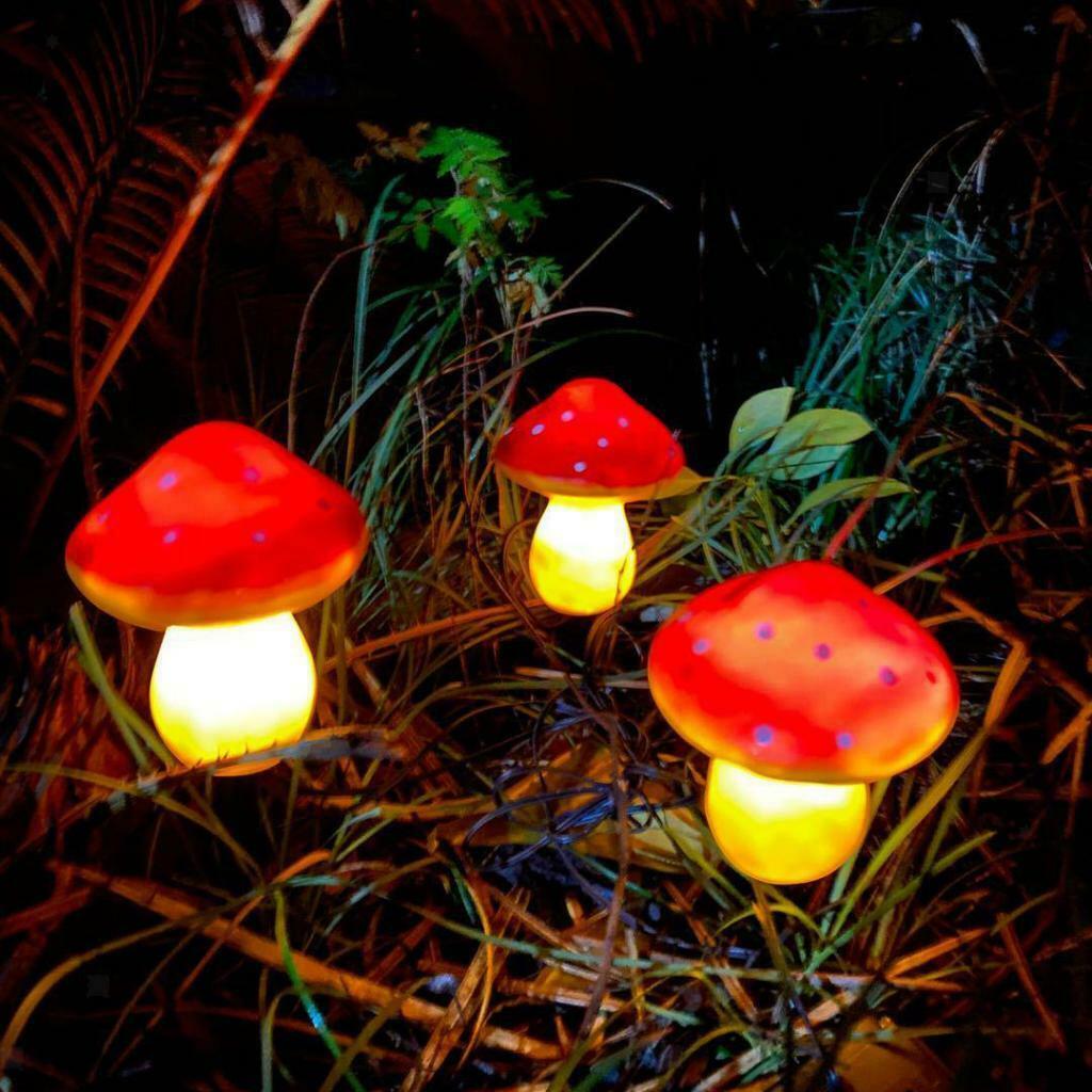 Mushroom Fairy House Solar Outdoor Light Ornament Statue Garden Lawn Landscape