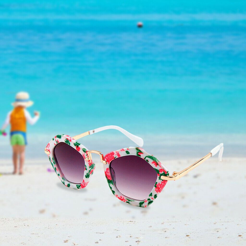 Fashion Kids Sunglasses Beach Eyewear Outdoor Beach Travel for Boys Girls