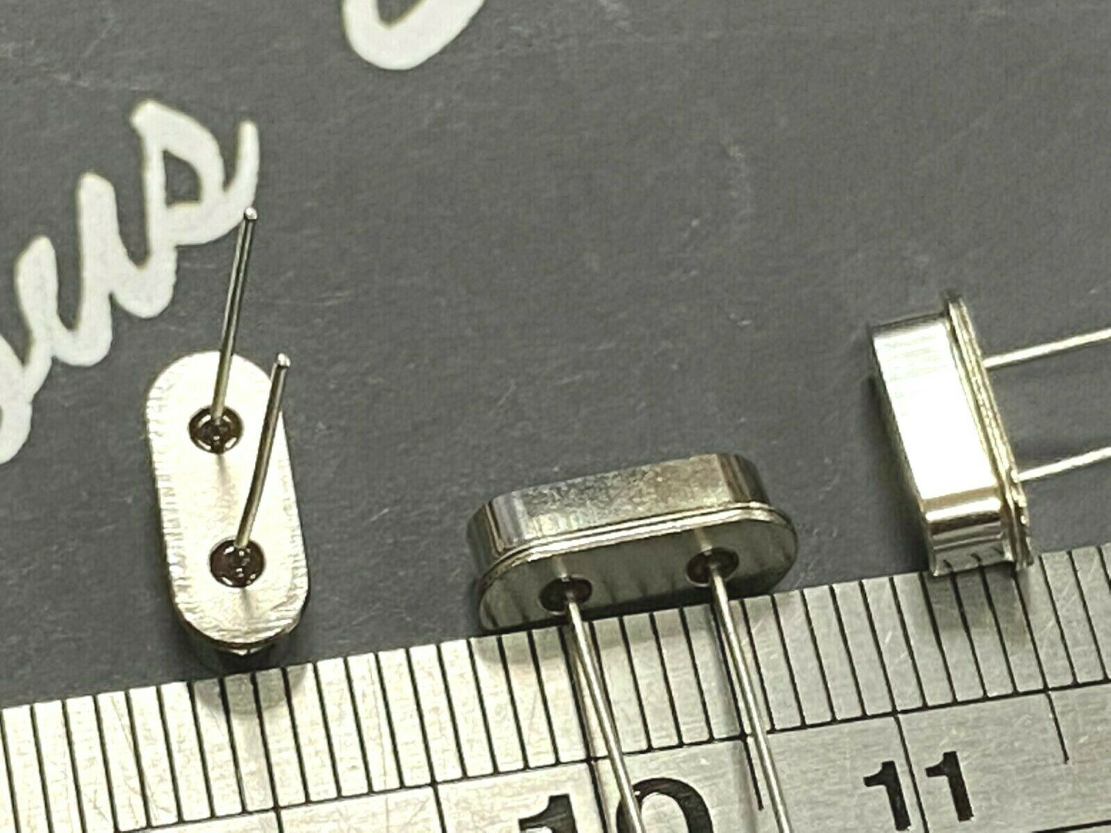 100pcs - KCC 7.3728MHZ Quartz Crystal Resonator / XTAL HC-49U-S