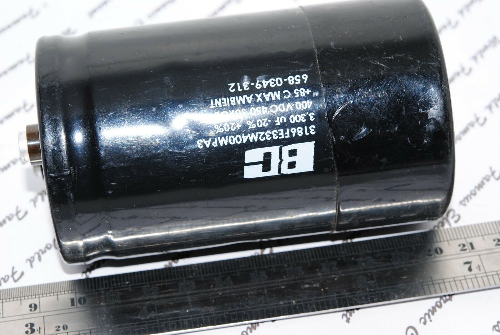 1pcs-BC 3300uF 400V 3186FE332M400MPA3 Screw Terminal Capacitor- 64x108 (BOX017)